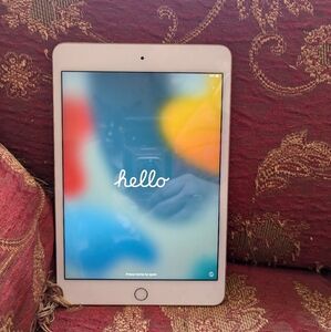 Apple iPad 4 mini  (A1538) 128gb gold